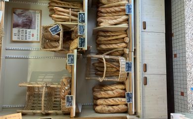 Intérieur supermarché sherpa Notre Dame de Bellecombe boulangerie